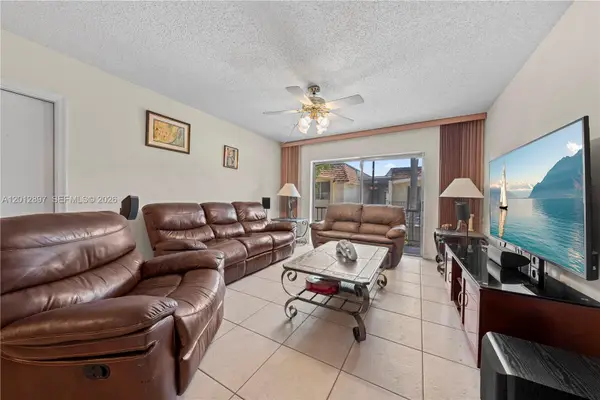 7829 Miller Drive #B205, Miami, FL 33155