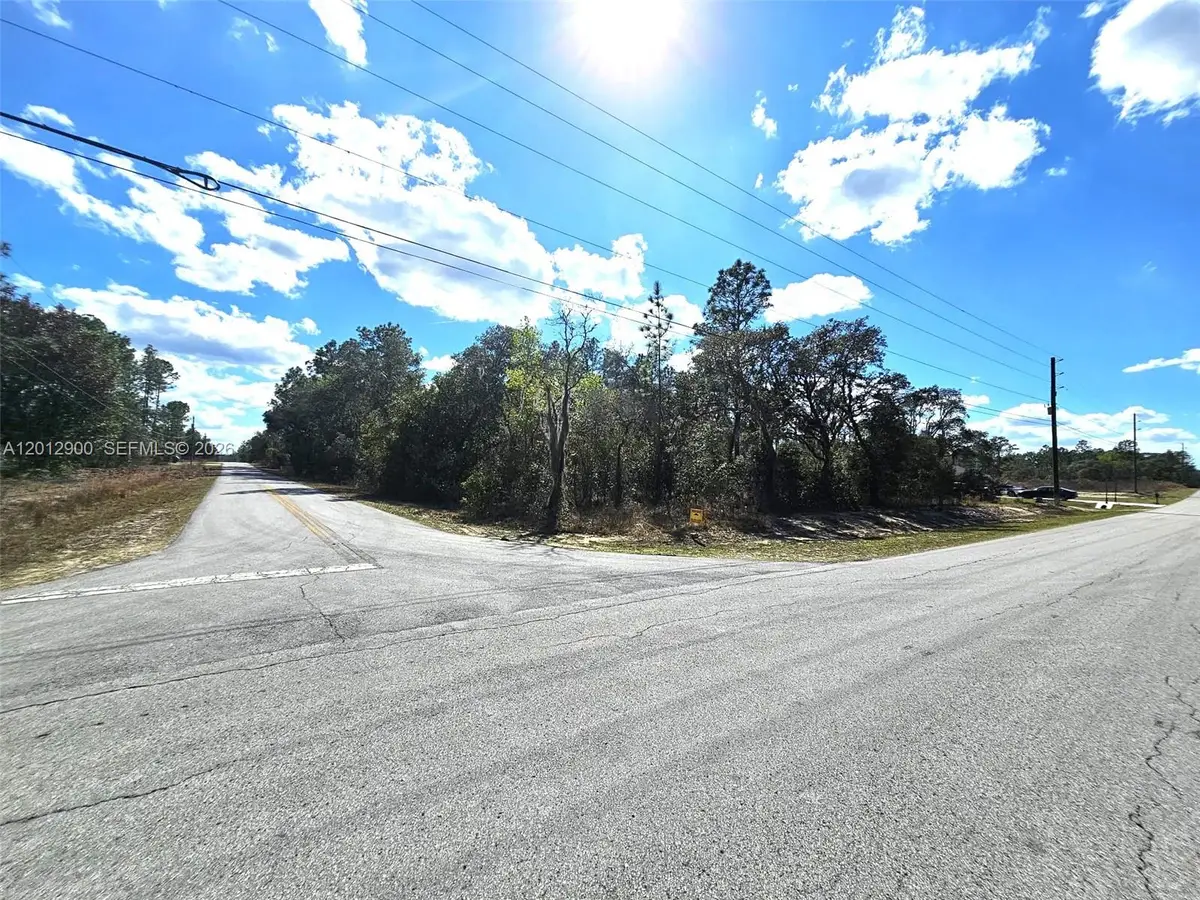 No situs SW No Situs Sea Cliff Avenue, Dunnellon, FL 34431 - #1