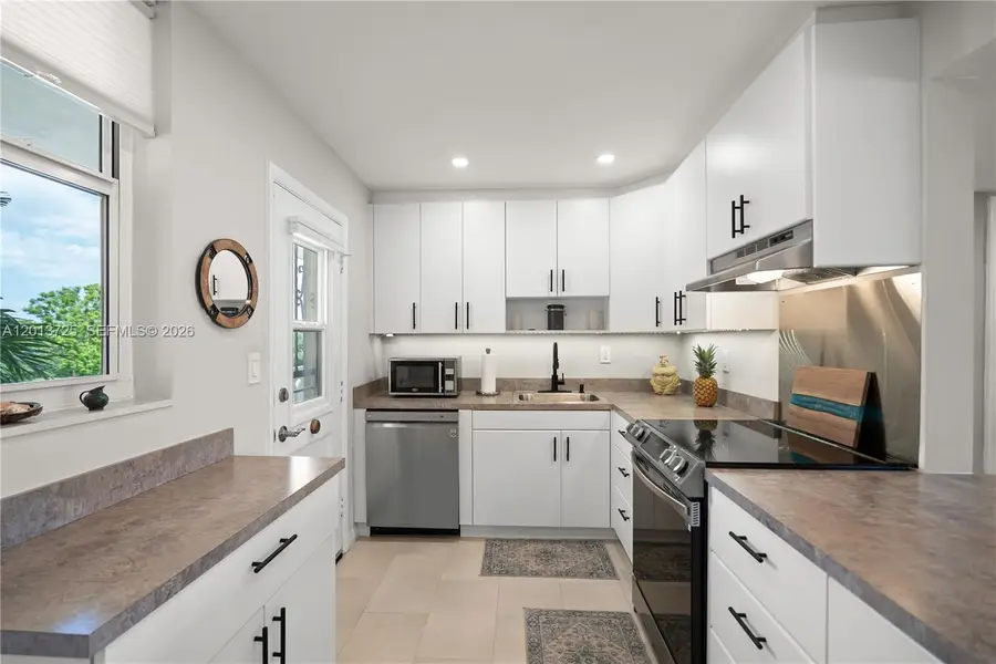 2851 Leonard Drive #J306, Aventura, FL 33160 - #3