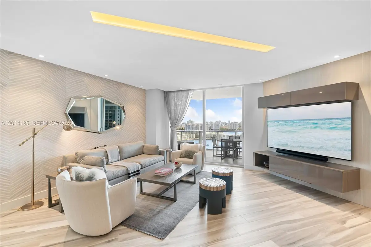 17111 Biscayne Boulevard #2107, North Miami Beach, FL 33160 - #1