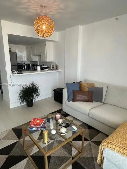 1035 W Ave 602 #602, Miami Beach, FL 33139 - #2