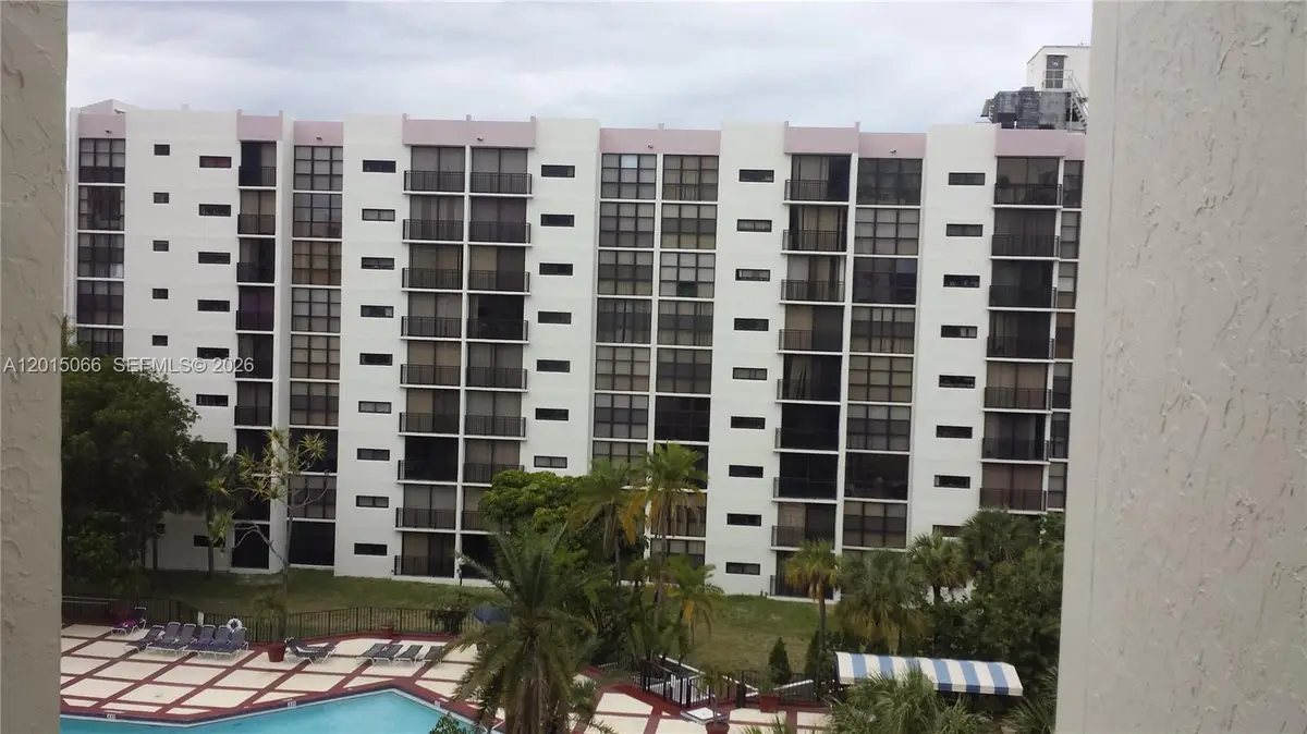 16909 N Bay Road #914, Sunny Isles Beach, FL 33160 - #1