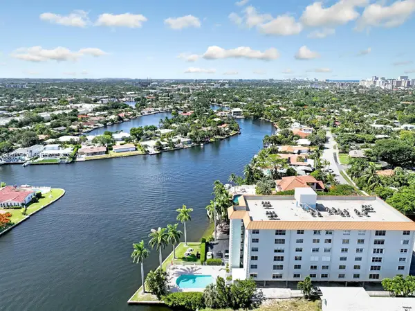 1881 Middle River Drive #402, Fort Lauderdale, FL 33305