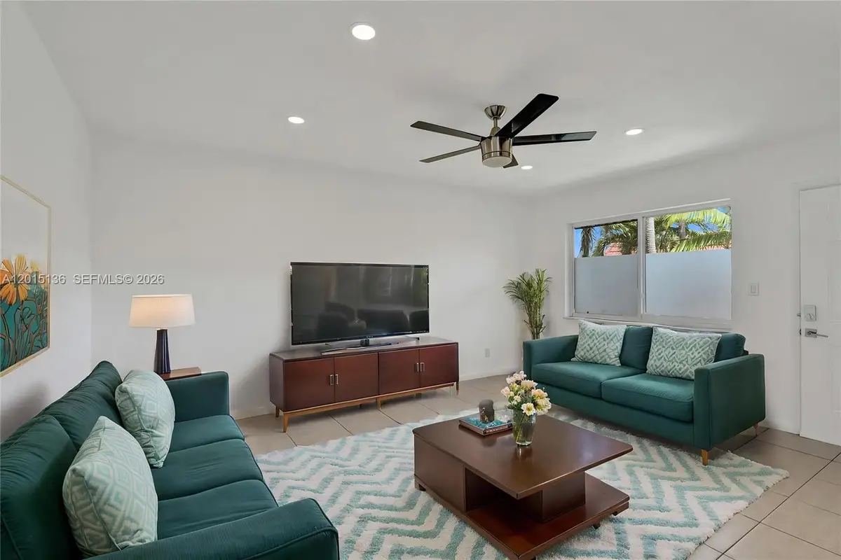 3050 NE 5th Terrace #13, Wilton Manors, FL 33334 - #1
