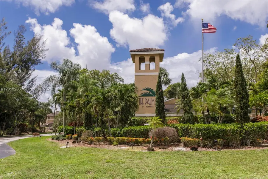 400 Palm Circle #W 102, Pembroke Pines, FL 33025 - #2