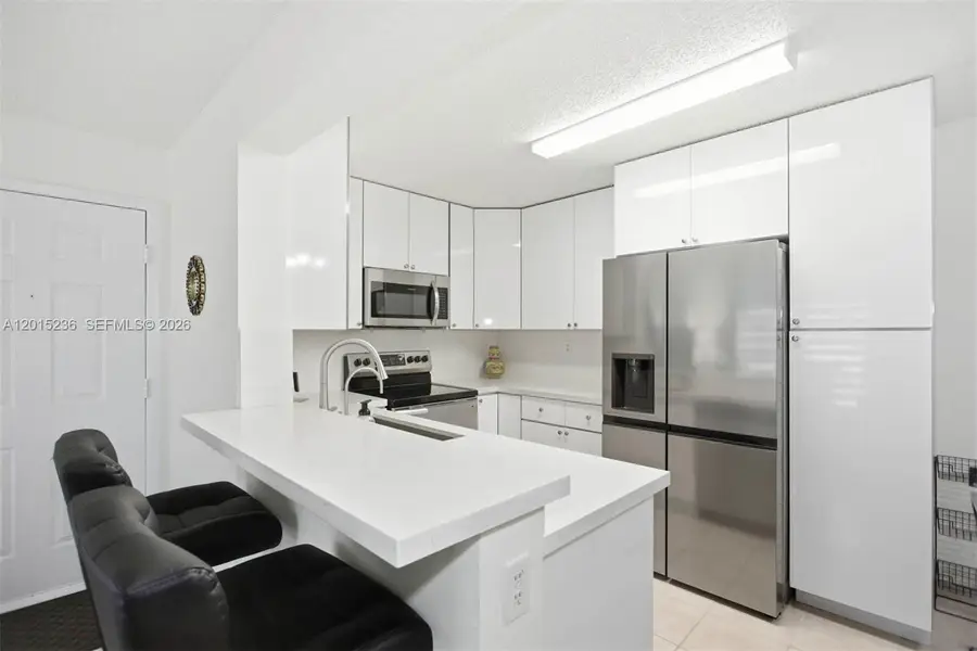 400 Palm Circle #W 102, Pembroke Pines, FL 33025 - #3