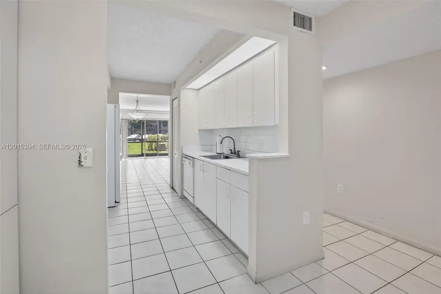 700 SW 137th Avenue #110H, Pembroke Pines, FL 33027 - #3