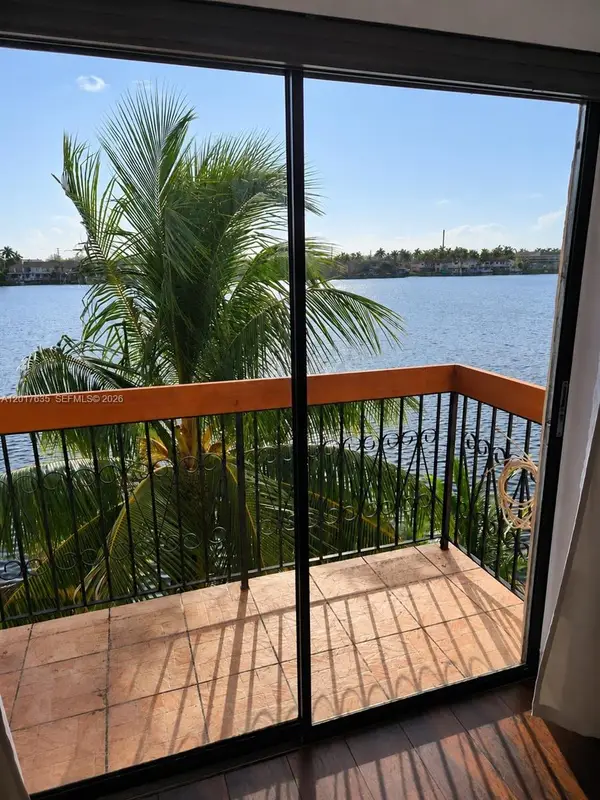 5650 W 26th Court #207, Hialeah, FL 33016