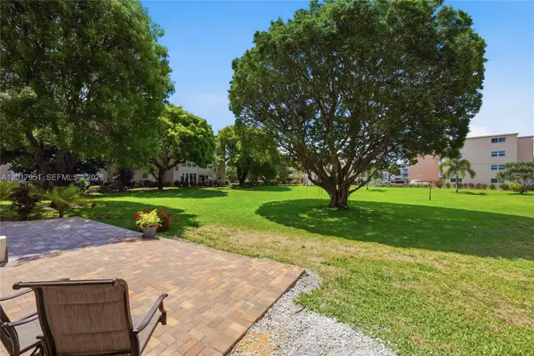 330 NE 26th Avenue #1120, Boynton Beach, FL 33435