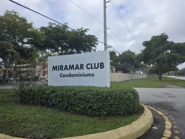 3396 Foxcroft Rd 113 #113, Miramar, FL 33025