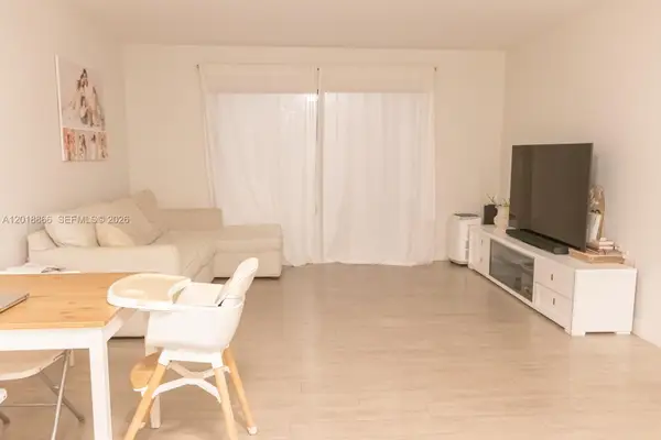 2200 S Cypress Bend Drive #204, Pompano Beach, FL 33069