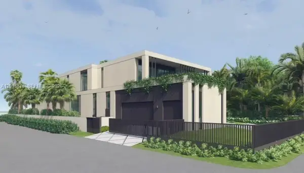 1051 S Southlake Drive, Hollywood, FL 33019
