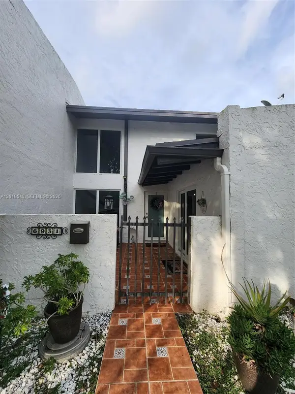 6931 SW 111th Court, Miami, FL 33173