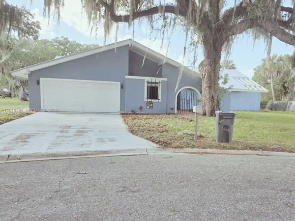 Address Withheld By Seller, Labelle, FL 33935