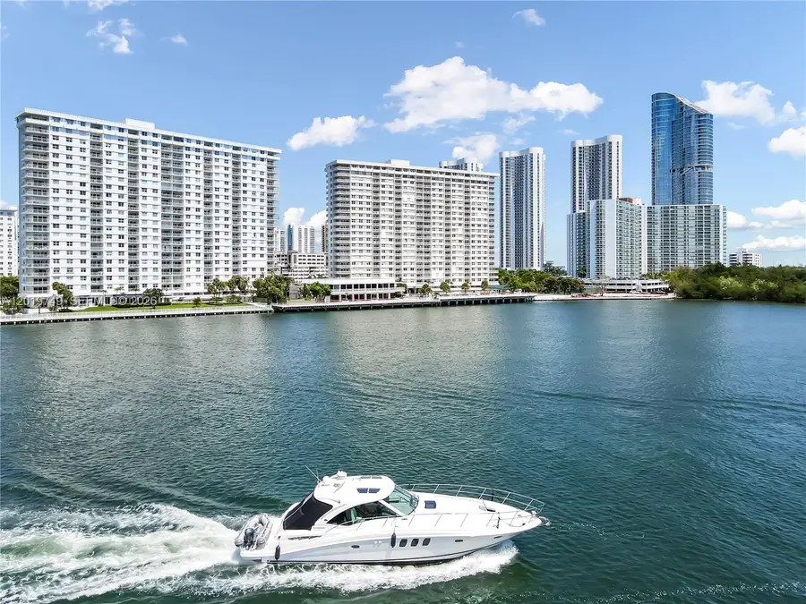 300 Bayview Drive #307, Sunny Isles Beach, FL 33160 - #2