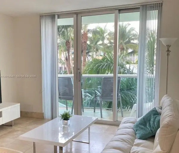 3801 S Ocean Drive #2Q, Hollywood, FL 33019