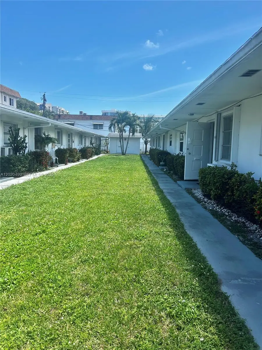 2222 Taylor Street #11, Hollywood, FL 33020 - #2