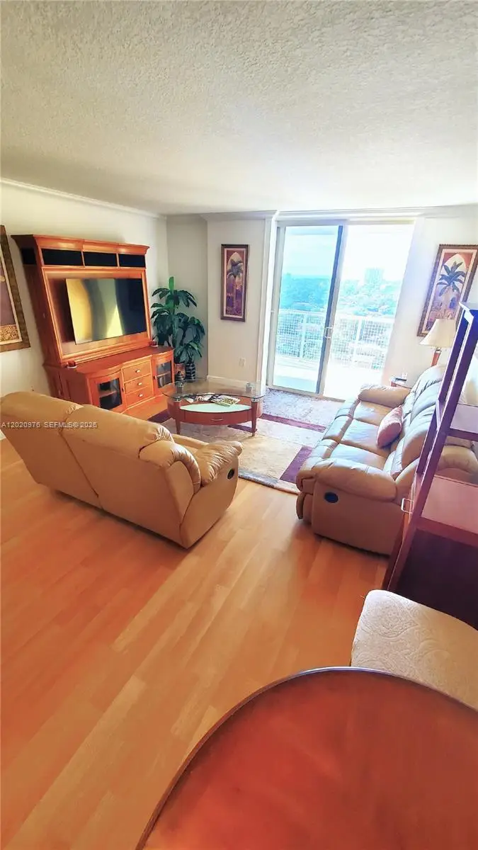 900 SW 8th Street #1501, Miami, FL 33130 - #3
