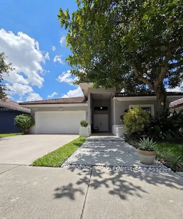 2908 N 36th Avenue, Hollywood, FL 33021