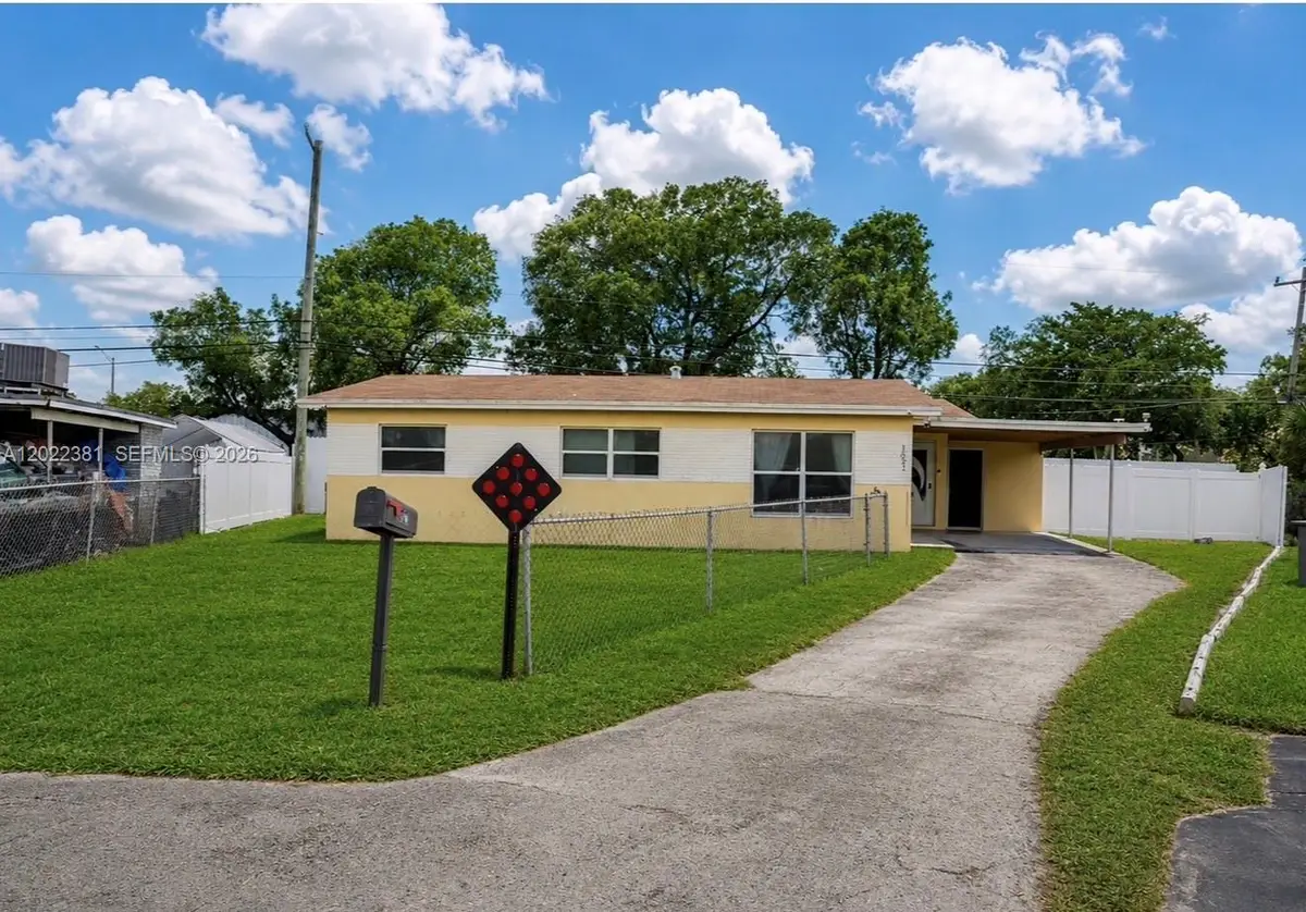 1021 NW 23rd Road, Fort Lauderdale, FL 33311 - #1