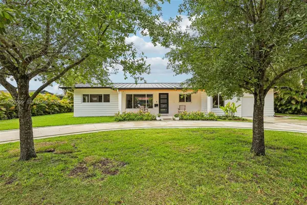 5620 SW 63rd Court, South Miami, FL 33143