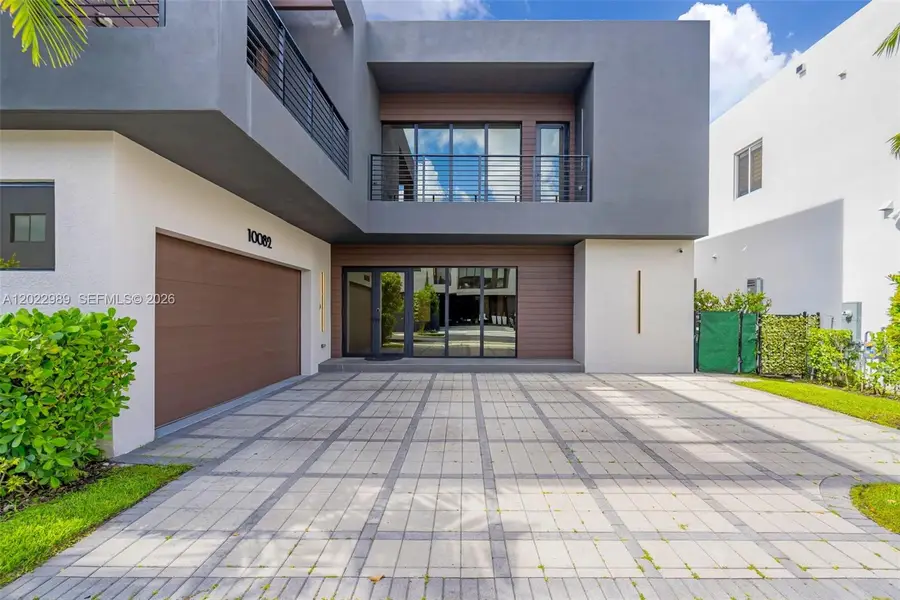 10082 NW 77th Street, Doral, FL 33178 - #2
