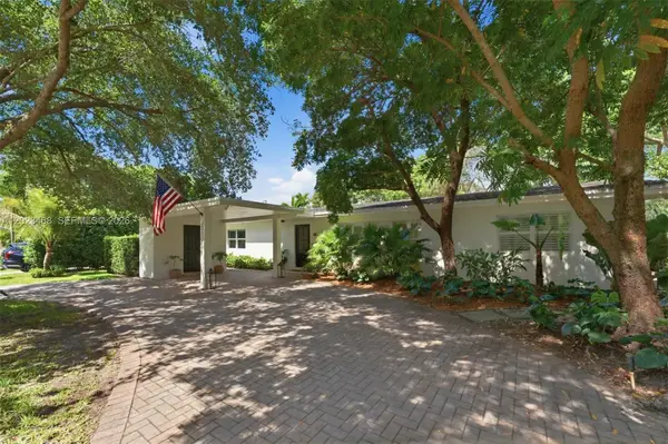 7350 SW 65th Avenue, South Miami, FL 33143