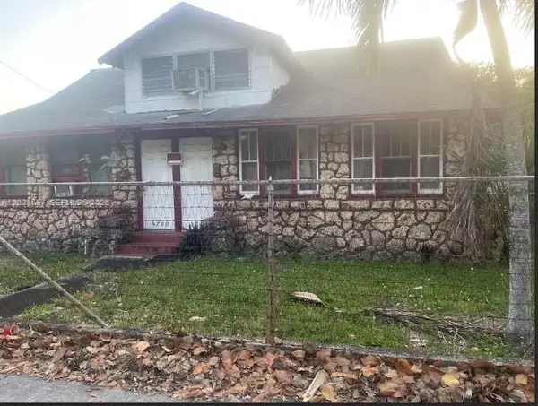 5700 NW 9th Avenue, Miami, FL 33127