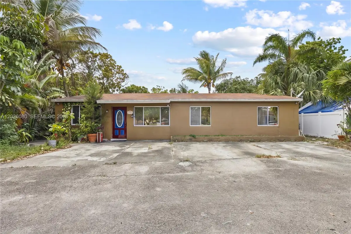 1975 SW 41st Avenue, Fort Lauderdale, FL 33317 - #1