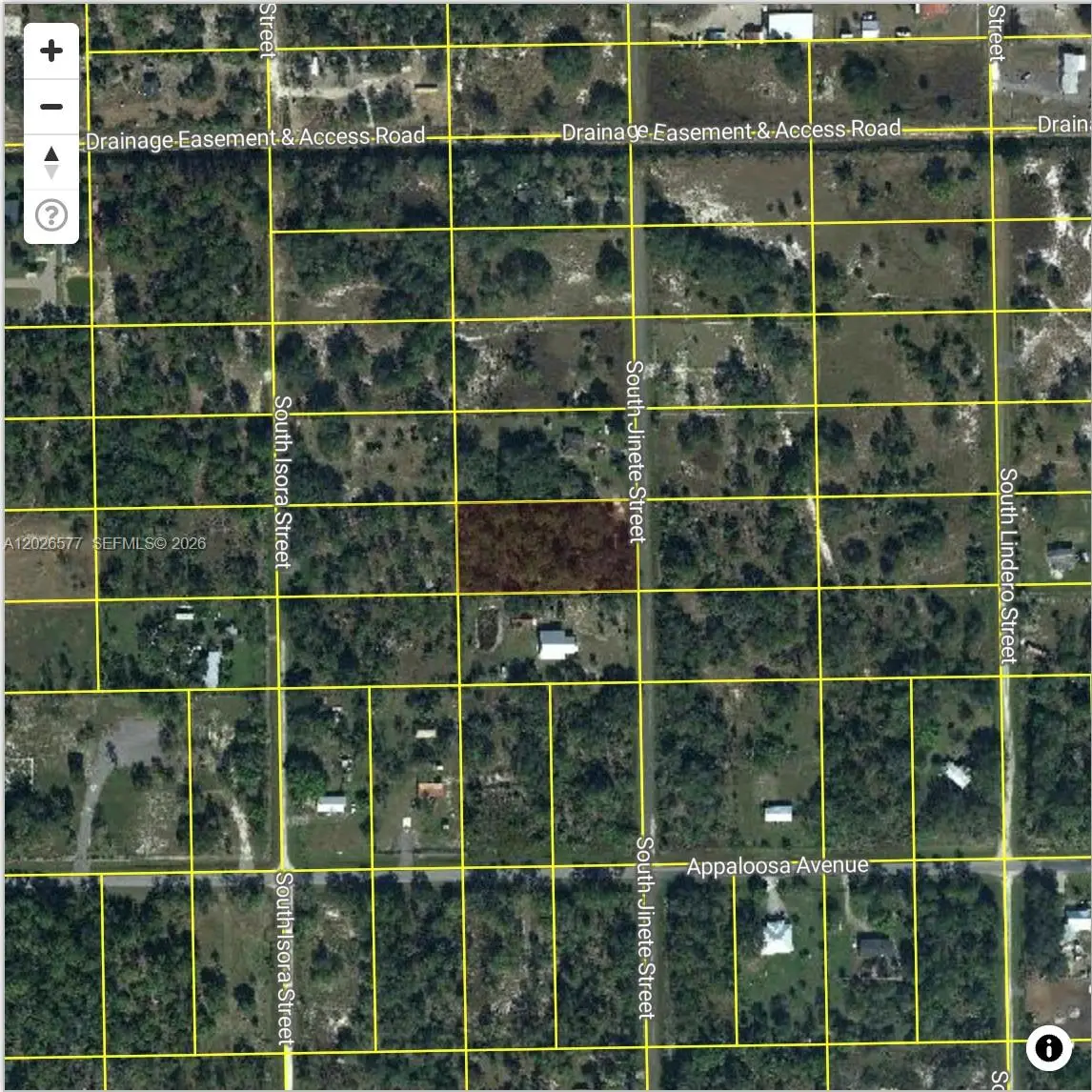 670 S Jinete Street, Clewiston, FL 33440 - #1