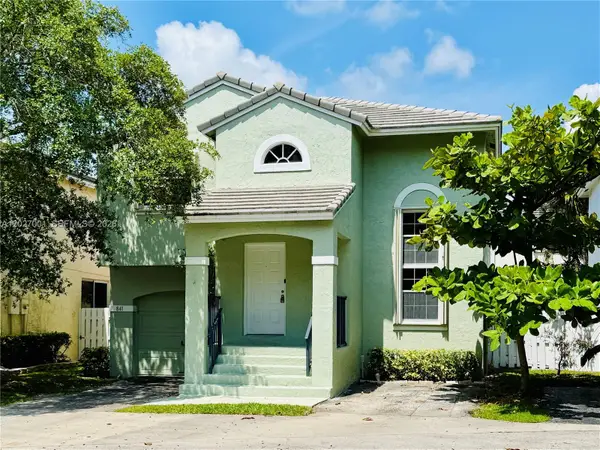 841 NW 98th Avenue, Plantation, FL 33324