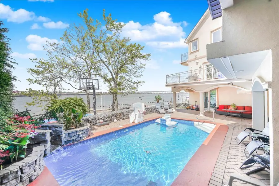 30 Aviva Court, Staten Island, NY  - #2