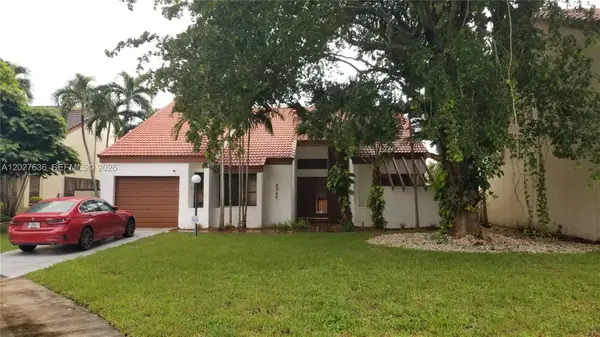 8946 SW 150th Ct Circle E, Miami, FL 33196