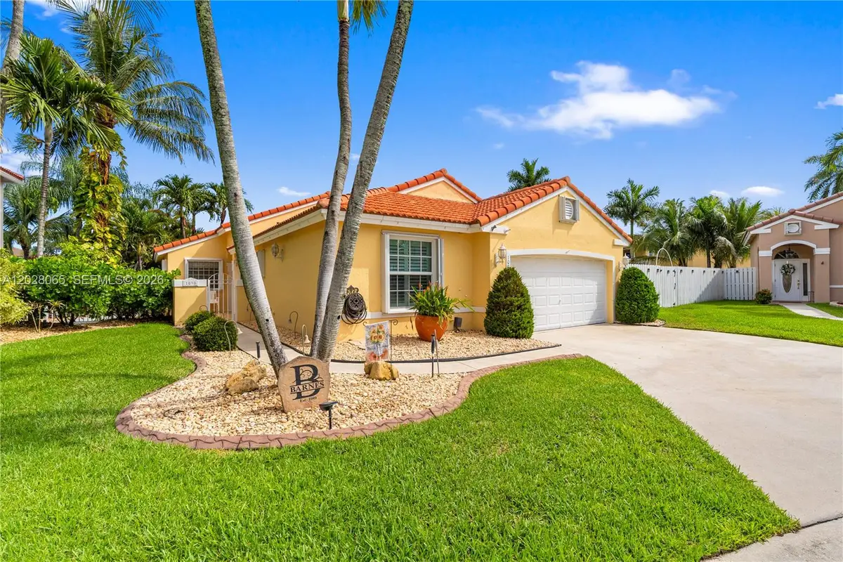 1090 NW 192nd Avenue, Pembroke Pines, FL 33029 - #1