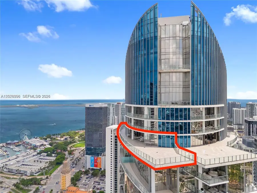 851 NE 1st Avenue #5201, Miami, FL 33132 - #2