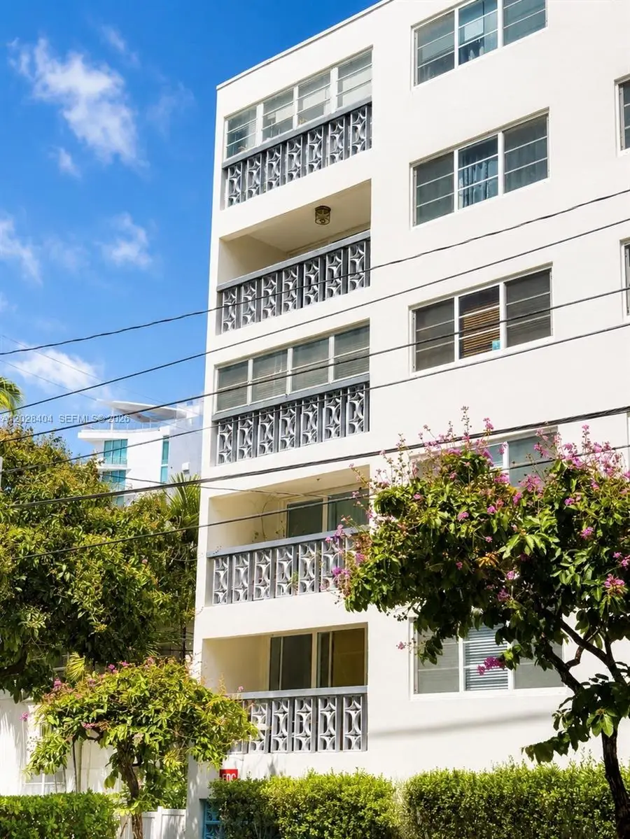 1400 Lincoln Road #301, Miami Beach, FL 33139 - #2