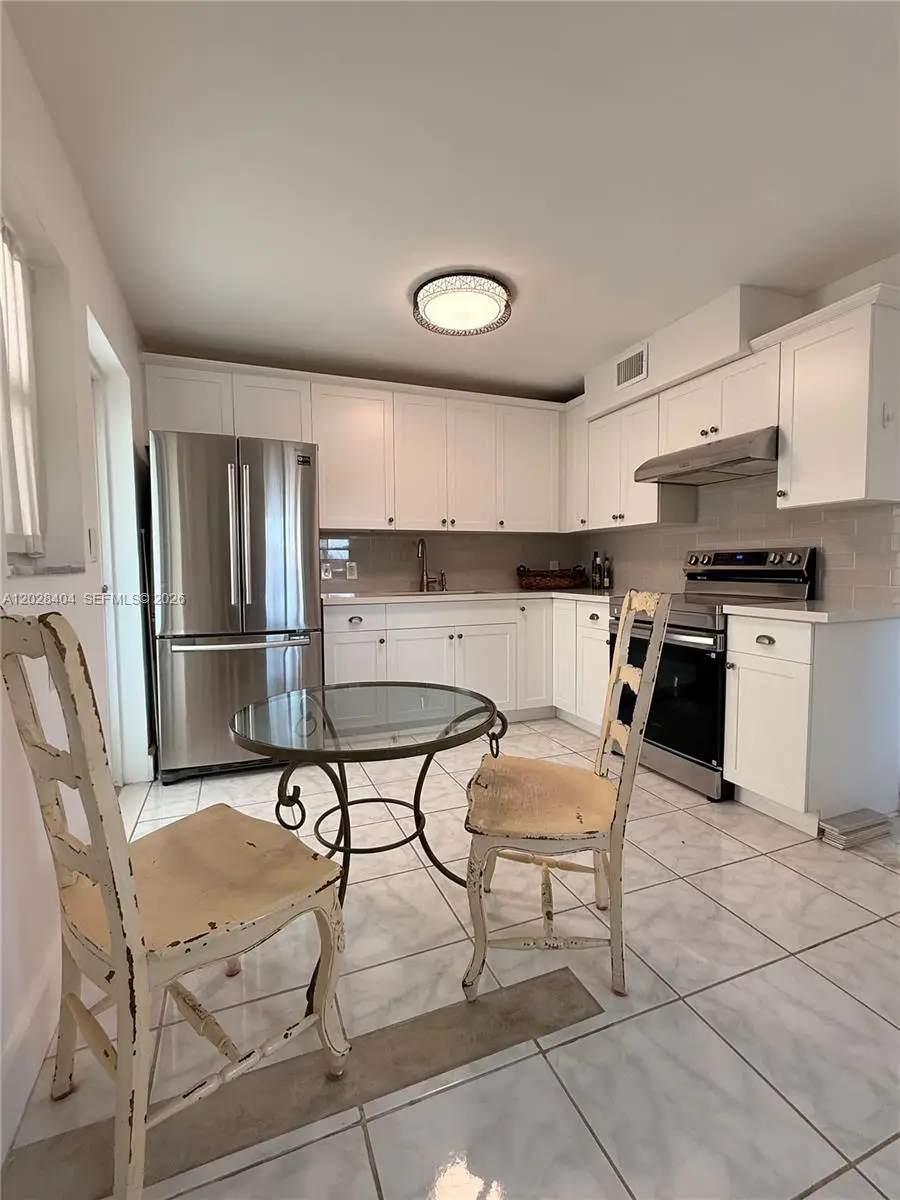 1400 Lincoln Road #301, Miami Beach, FL 33139 - #3