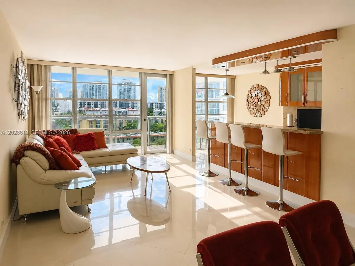 230 174th Street #902, Sunny Isles Beach, FL 33160 - #1
