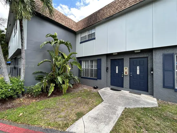 4815 NW 9th Drive #4815, Plantation, FL 33317