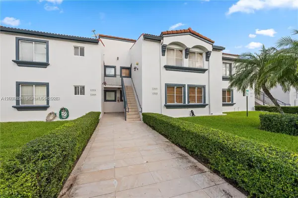 Address Withheld By Seller, Miami, FL 33182