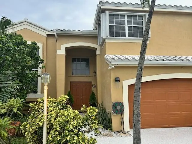 965 SW 102nd Terrace, Pembroke Pines, FL 33025 - #2