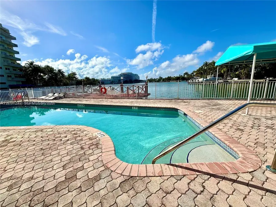 Address Withheld By Seller, Miami Beach, FL 33140 - #2