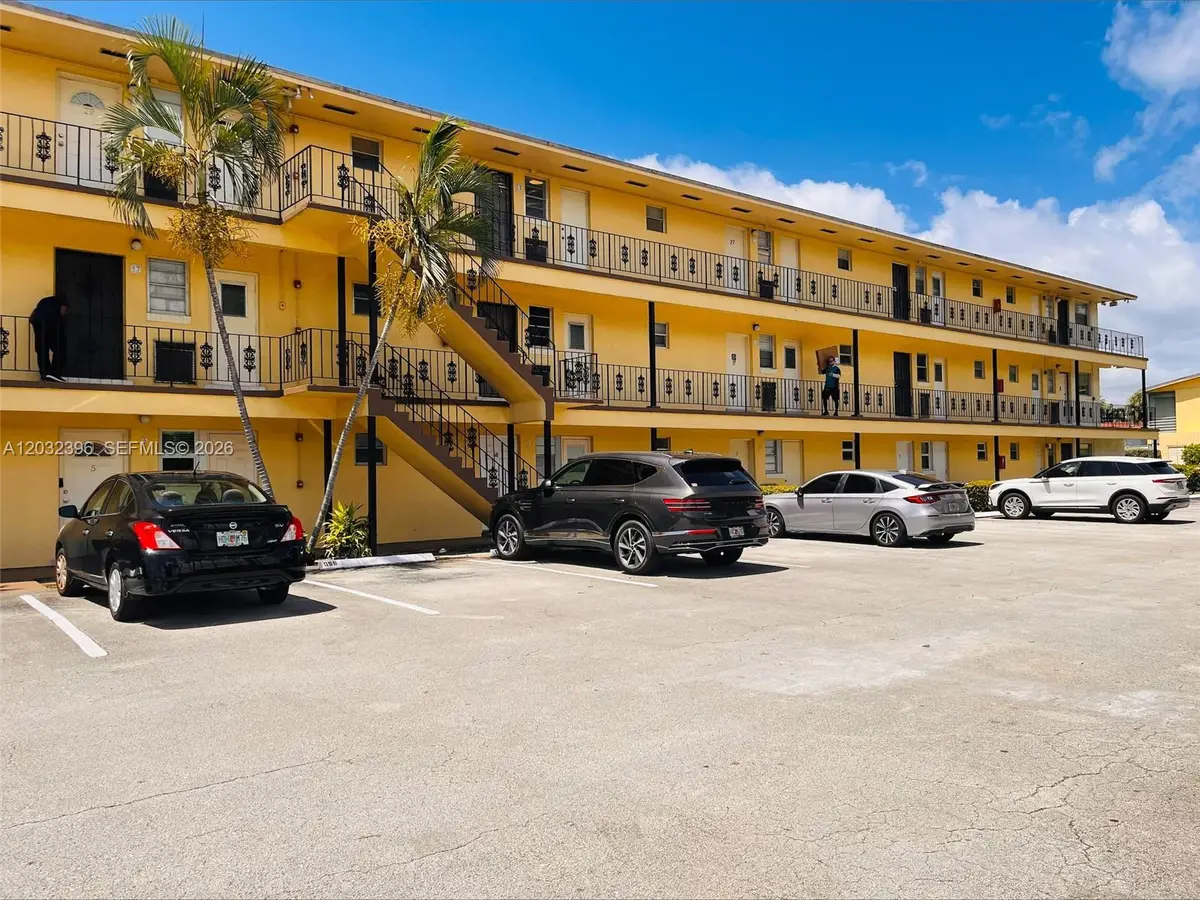 2880 NE 203rd Street #28B, Aventura, FL 33180 - #1