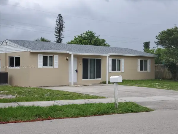 2124 SW 42nd Terrace, Fort Lauderdale, FL 33317