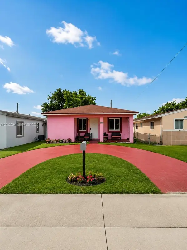 2227 Farragut Street, Hollywood, FL 33020