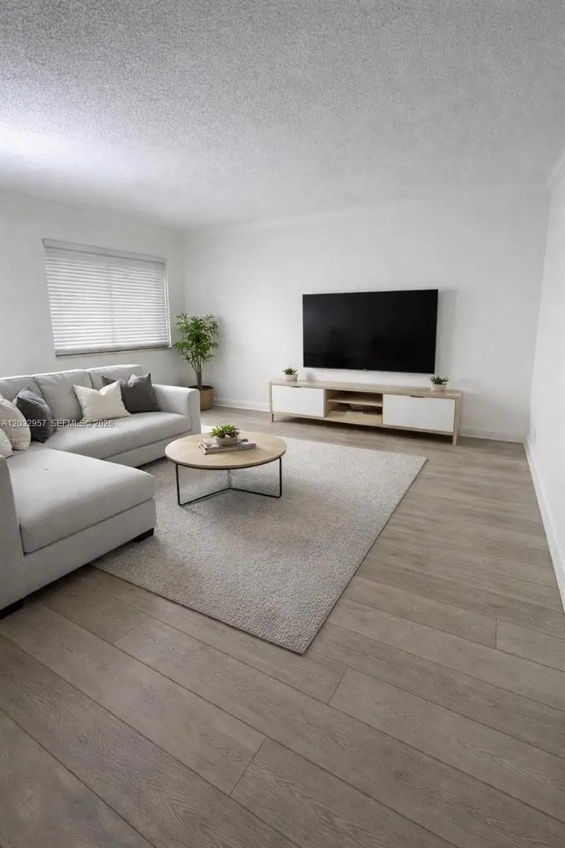 2008 N Jackson Street #B4, Hollywood, FL 33020 - #2
