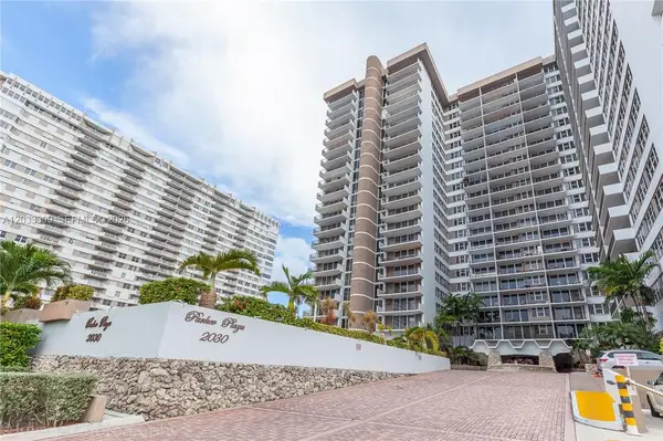 2030 S Ocean Drive #1826, Hallandale Beach, FL 33009