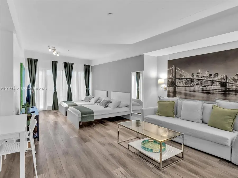 1052 Ocean Drive #C203, Miami Beach, FL 33139 - #2