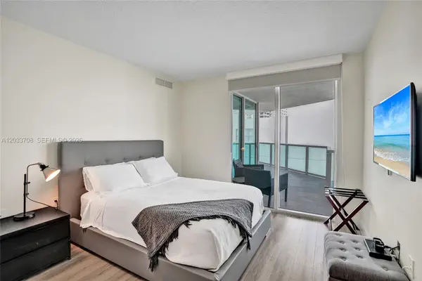 150 Sunny Isles Boulevard #11601, Sunny Isles Beach, FL 33160