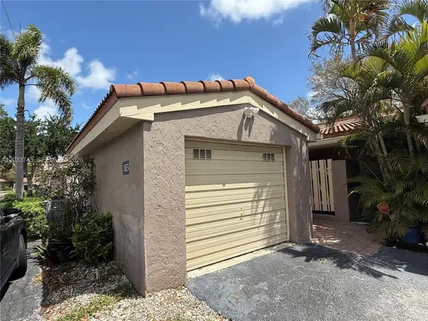 103 Tweedbrook Lane #101, Hollywood, FL 33021